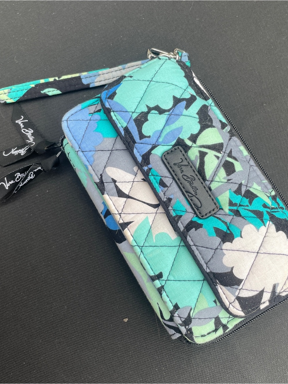 Vera Bradley Camoflora blue floral wristlet crossbody wallet